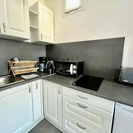 2 Pieces - Place Morny Apartamento *
